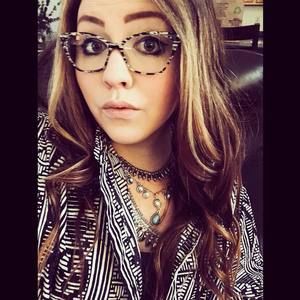 Meet your Posher, Katstone light